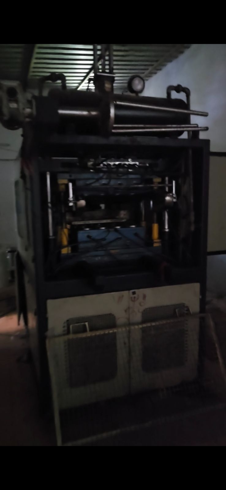 Palstic polypropelene container manufacturing 4