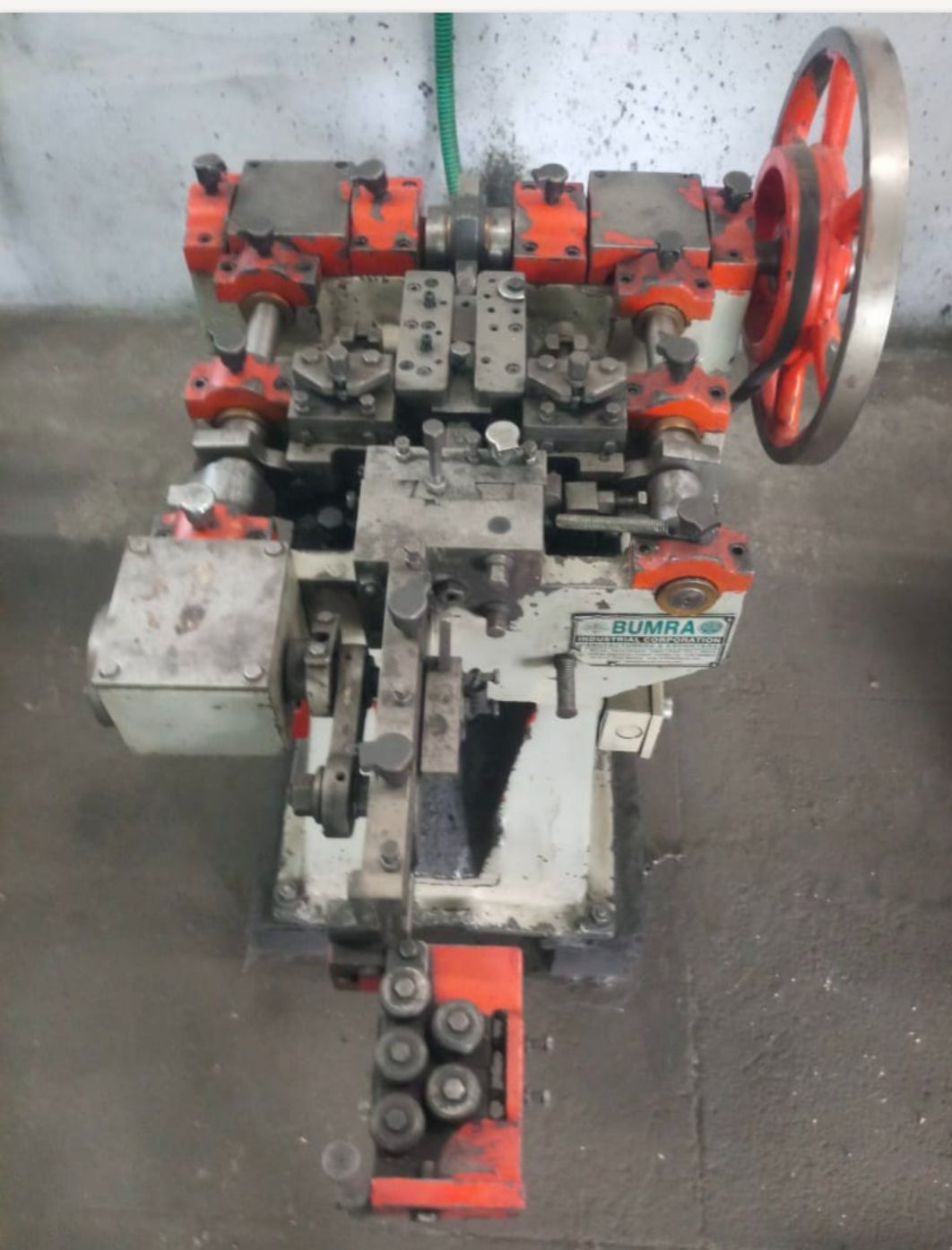 used old nail making machine 2