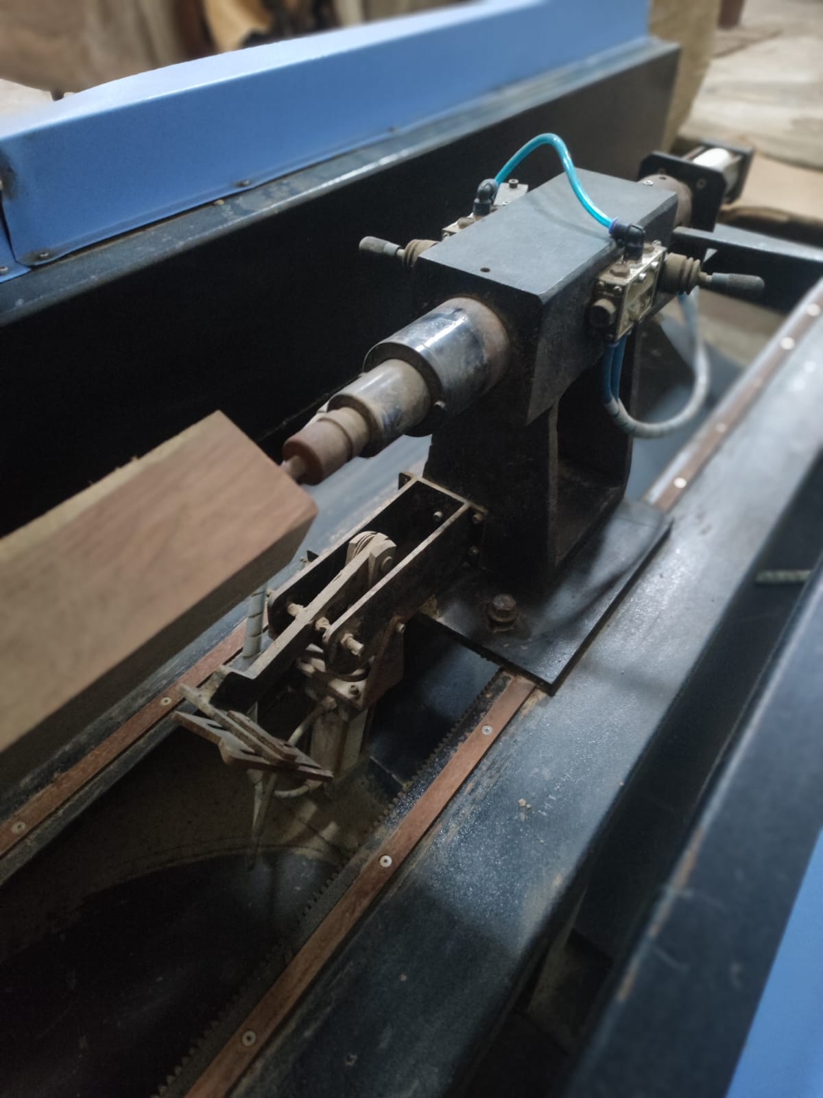 wood cnc lathe machine 5 axic 4