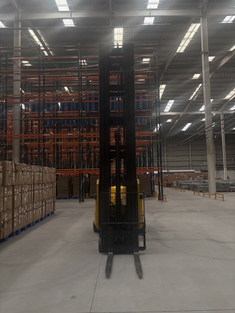 Godrej GA 200 E4 HL – Electric Articulated Forklift | 2021 Make | For Sale 4
