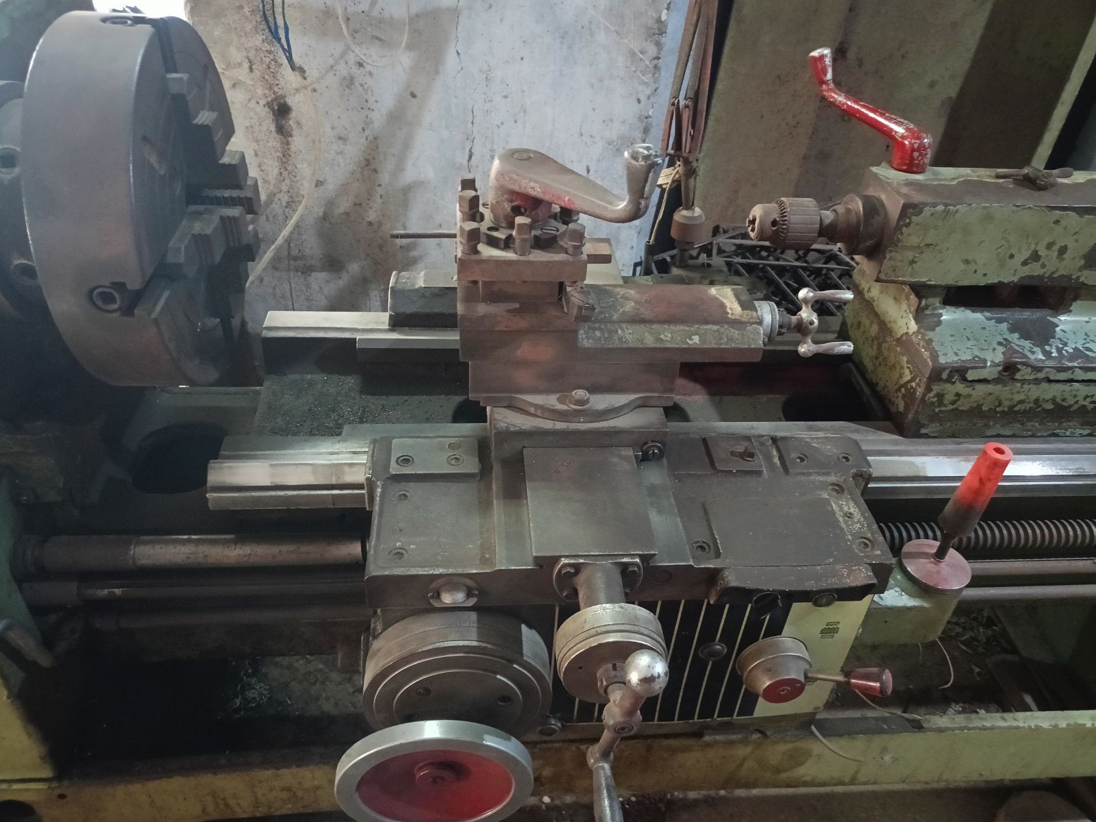 Lathe machine 7