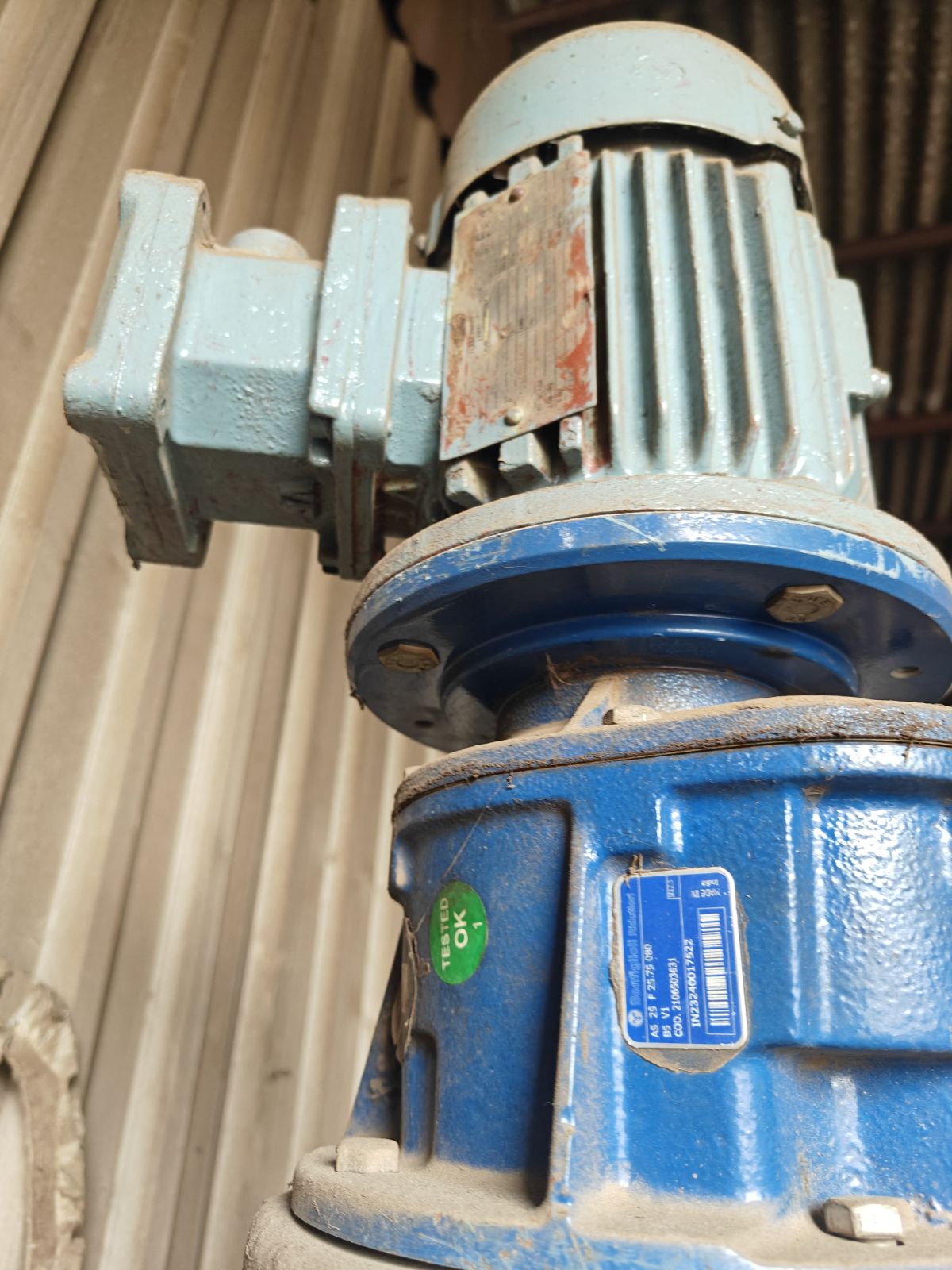 150 Litres SS 316 Reactor with MS Jacket, Anchor Agitator & Mechanical Seal 2