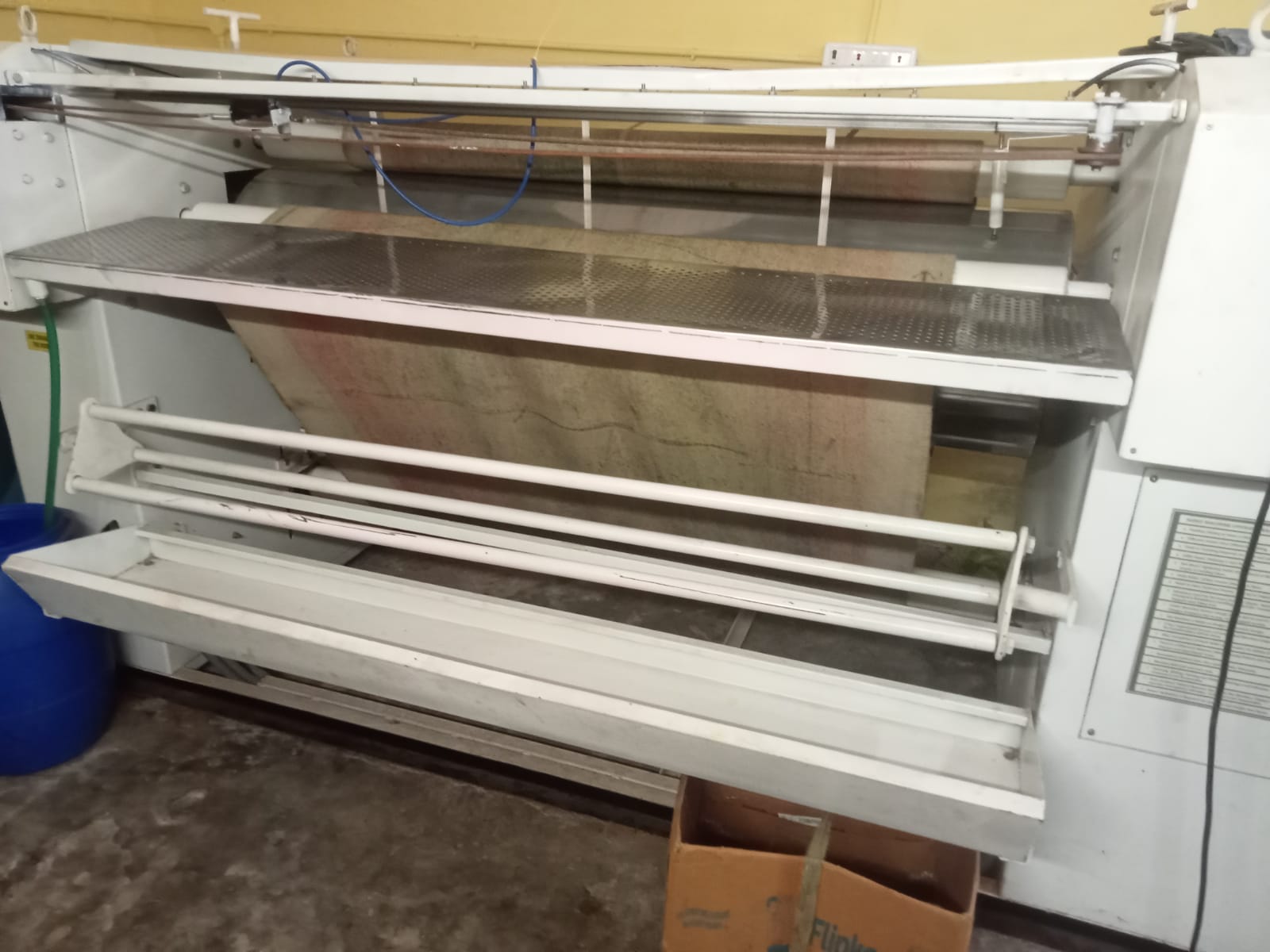 Washmac drywash machine