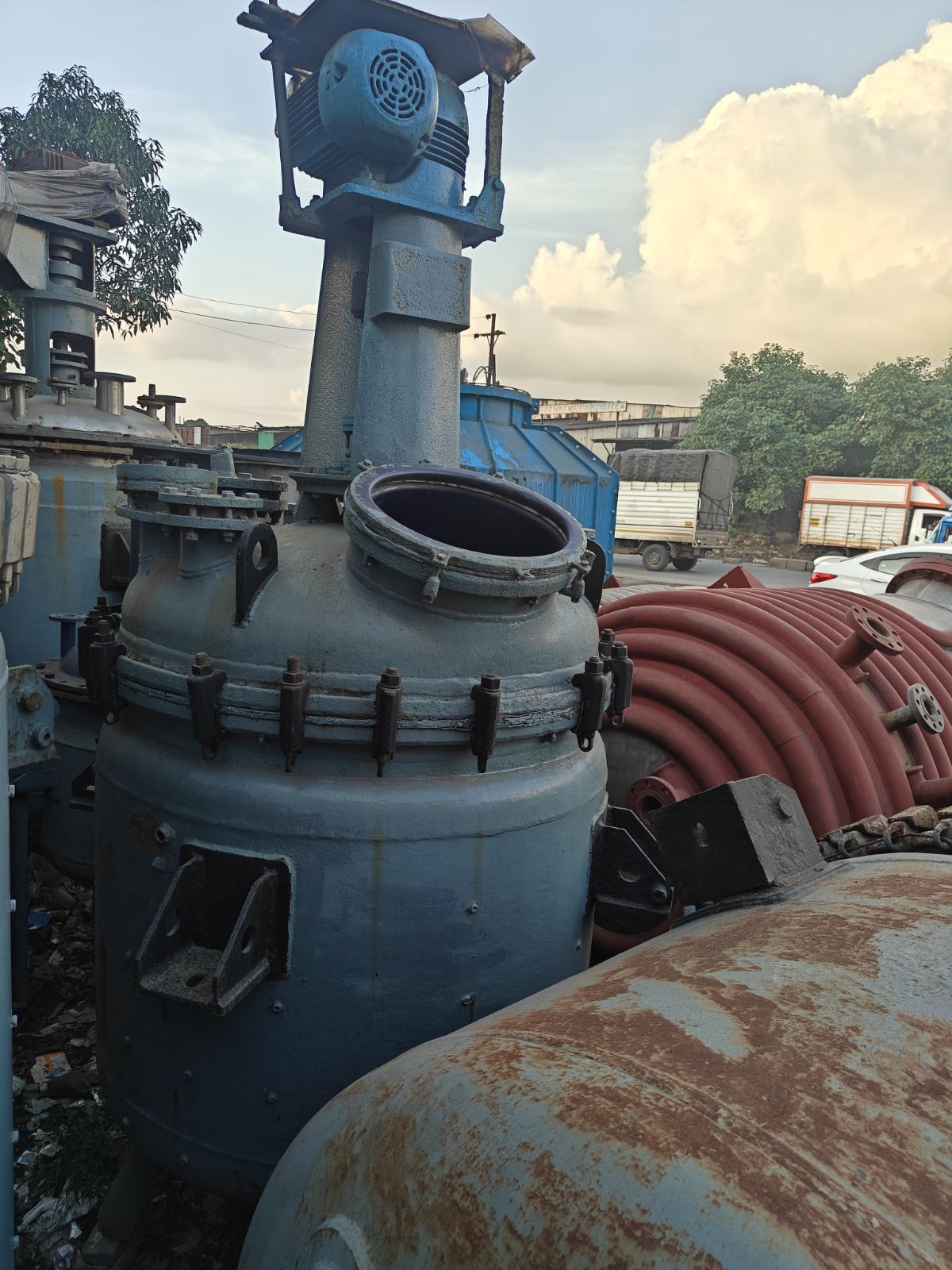 1 KL Glass-Lined Reactor (GLR) with Anchor Agitator & Gland Seal 6