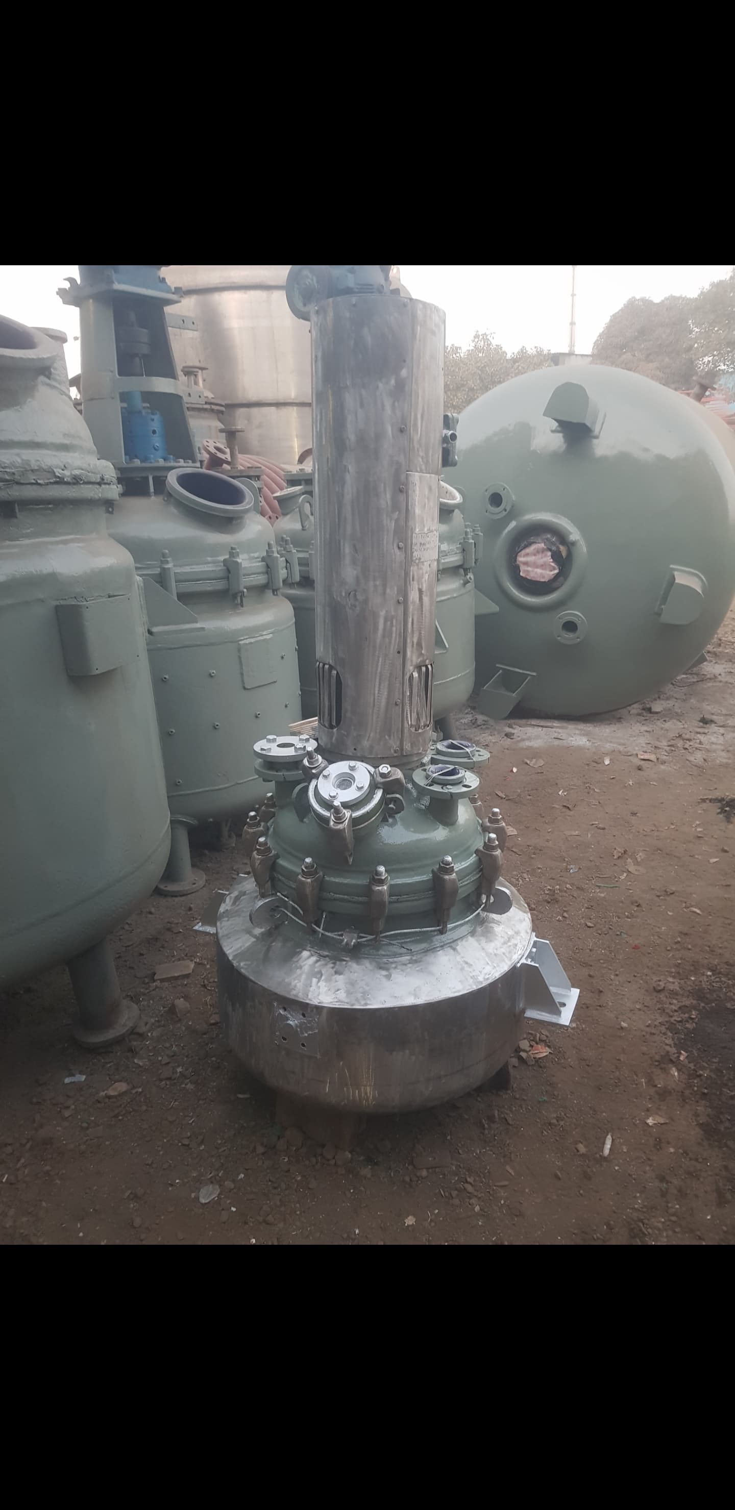 63 Litres GMP Glass-Lined Reactor (GLR) with Anchor Agitator 9